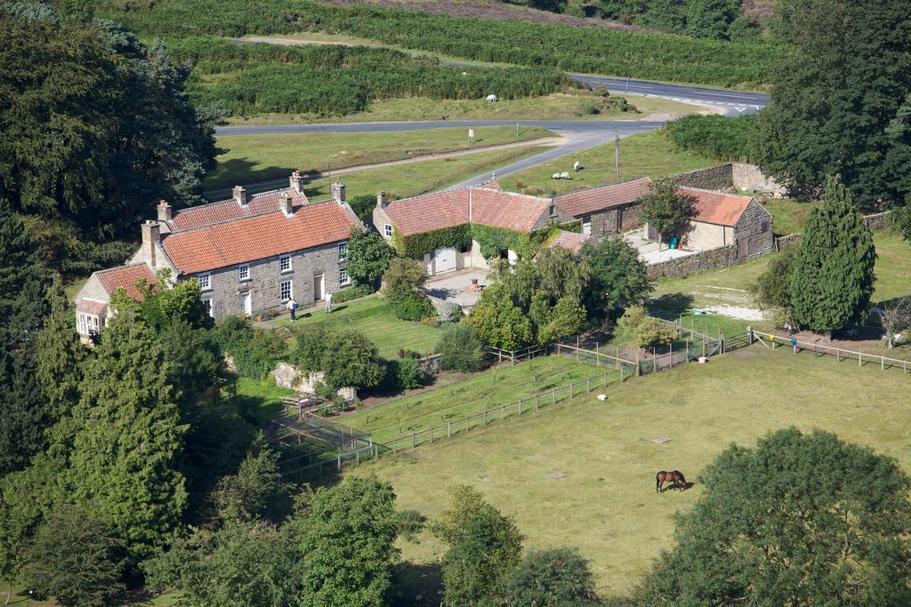 Barmoors Bed & Breakfast Lastingham Exterior photo